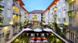 HARRIS Hotel & Residences Riverview - Kuta