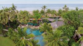 Legian Beach Hotel