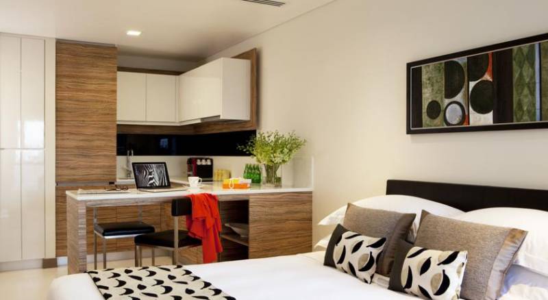 8 on Claymore Serviced Residences - By Royal Plaza on Scotts