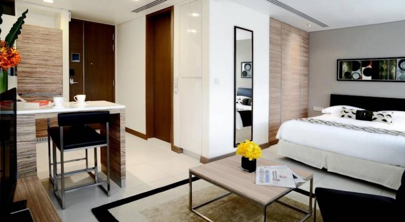 8 on Claymore Serviced Residences - By Royal Plaza on Scotts