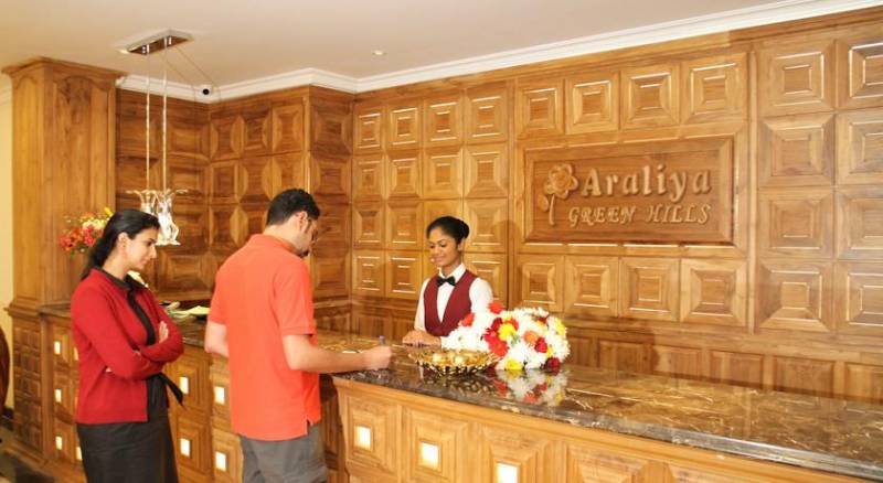 Araliya Green Hills Hotel