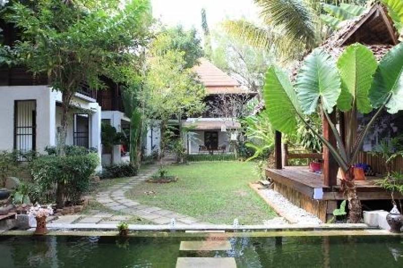 Baan Gong Kham Hotel