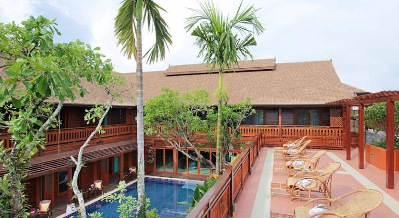 Baan U Sabai Boutique House