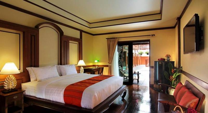 Baan U Sabai Boutique House