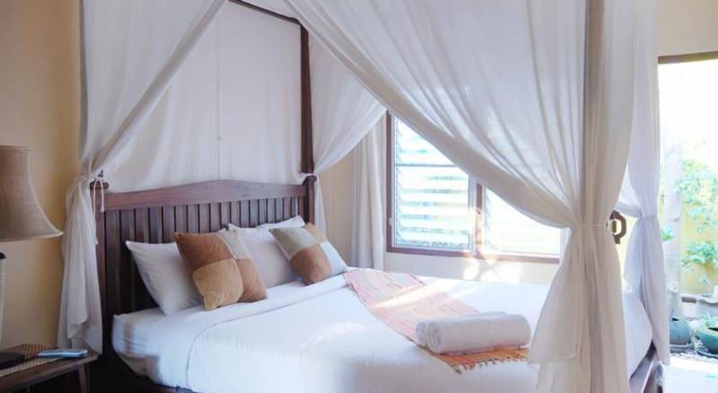 Changmoi House Boutique Hotel