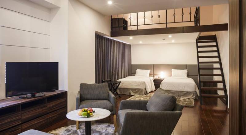 Charm Suite Residence Saigon