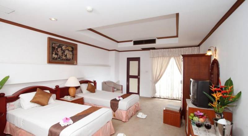 Chiangmai Ratanakosin Hotel