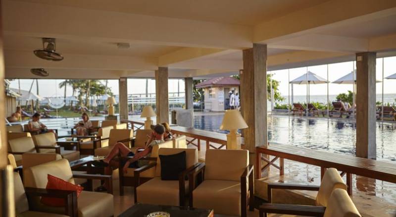 Coral Sands Hotel