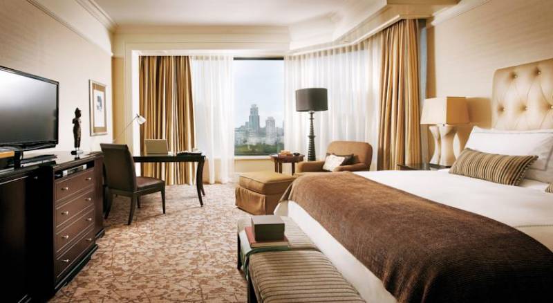 Four Seasons Hotel Singapore