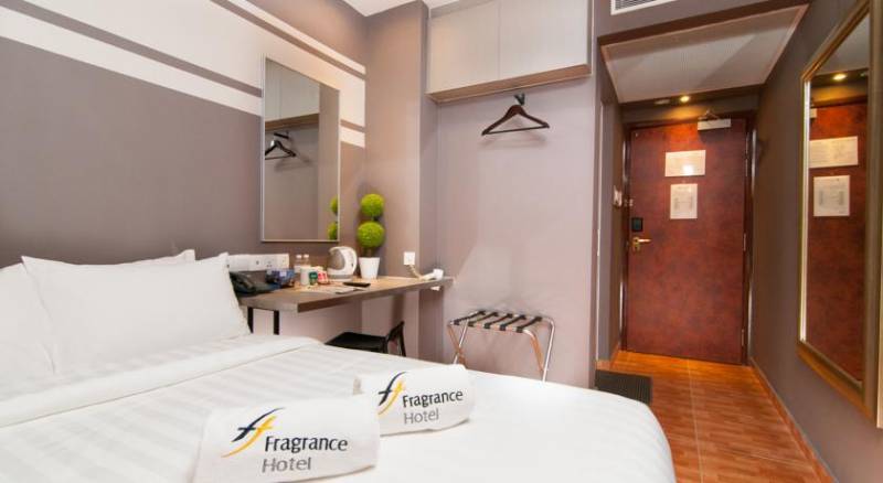 Fragrance Hotel - Kovan