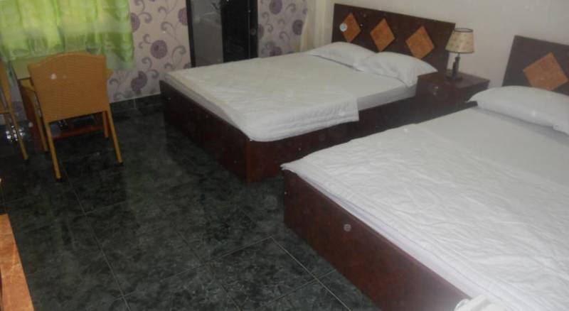 Hoa Thinh Hotel