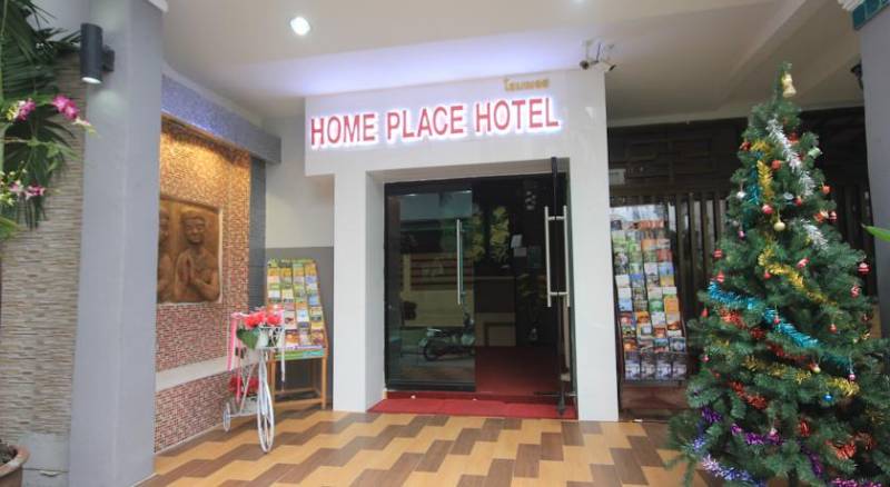 Home Place Hotel