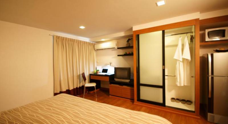 I Residence Hotel Sathorn