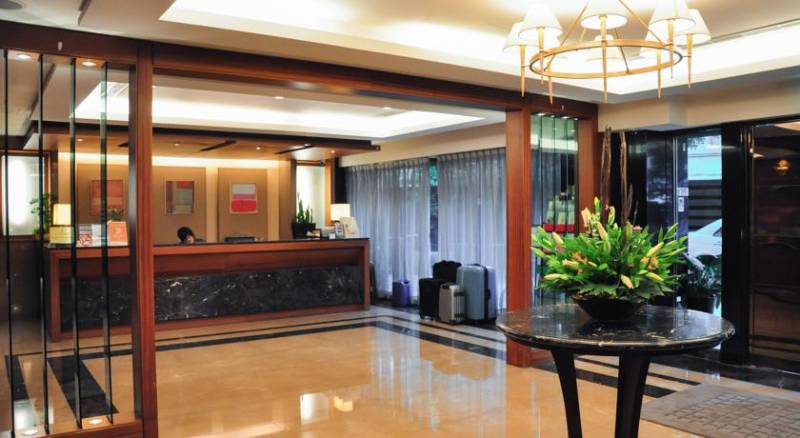 Jingan Classic Inn