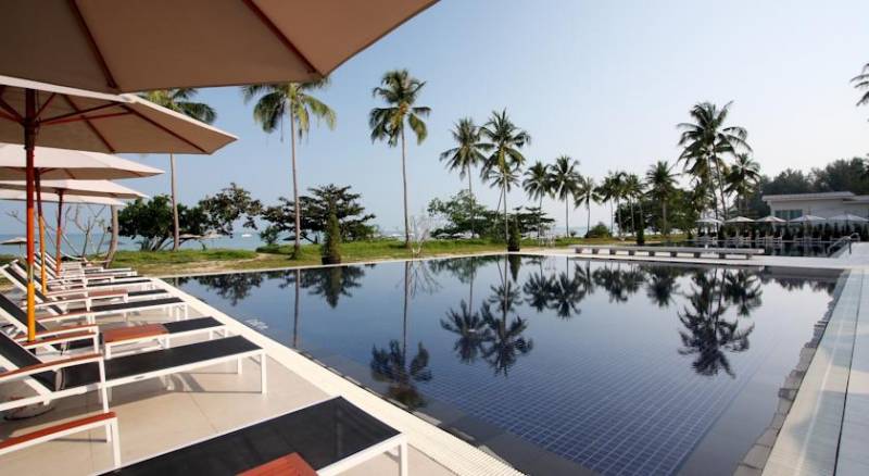 Kantary Beach Hotel Villas & Suites