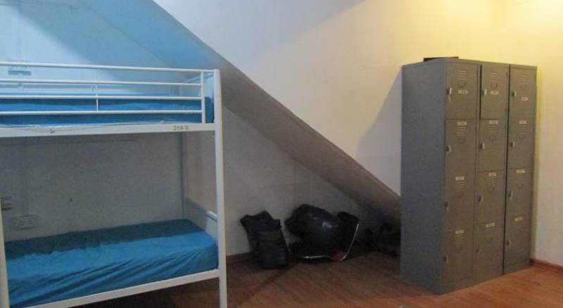 MKS Backpackers Hostel - Dalhousie Lane