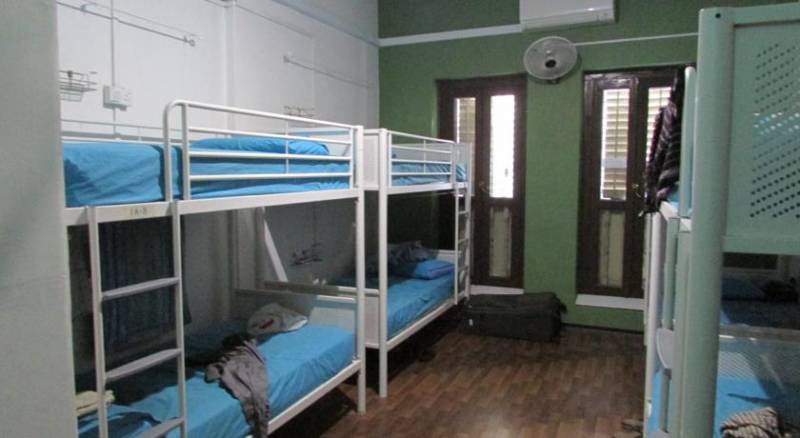 MKS Backpackers Hostel - Dalhousie Lane