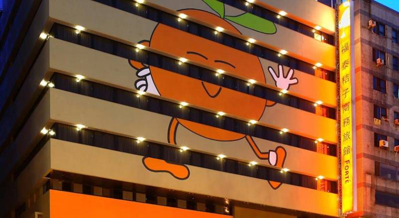 Orange Hotel - Park, Taichung