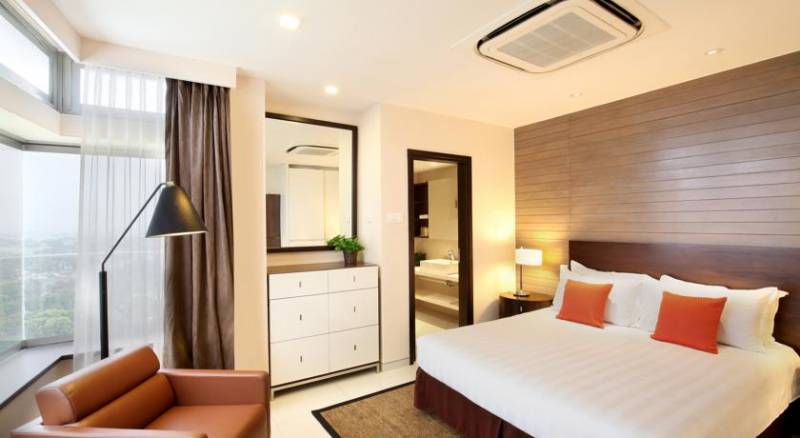 PARKROYAL Serviced Suites Singapore