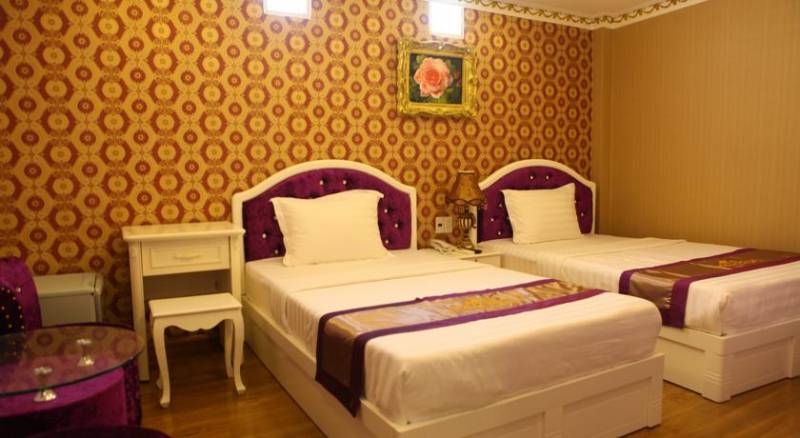 Phung Hoang Gold Palace Hotel