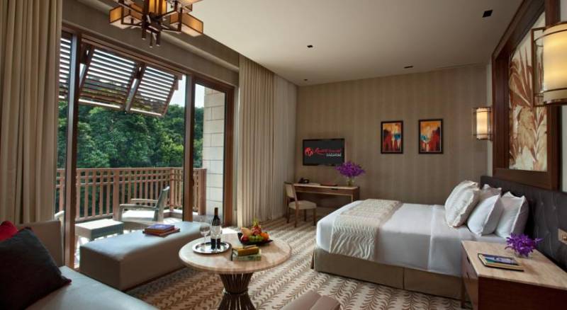 Resorts World Sentosa - Equarius Hotel