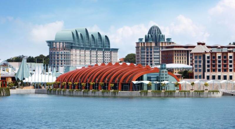 Resorts World Sentosa - Hard Rock Hotel