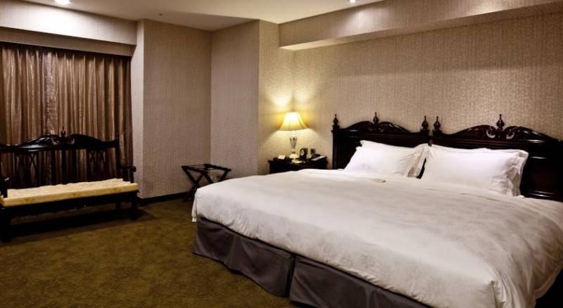 Royal Seasons Hotel Taichung Zhongkang