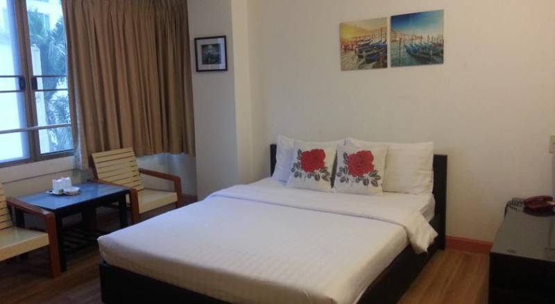 S6 SUKHUMVIT HOTEL