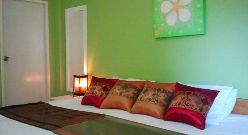 Sabuy Chiangmai Bed & Breakfast