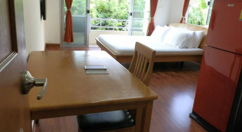 Sandy Serviced Apartment