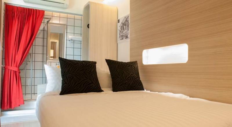 Sleepbox Chiangmai Hotel