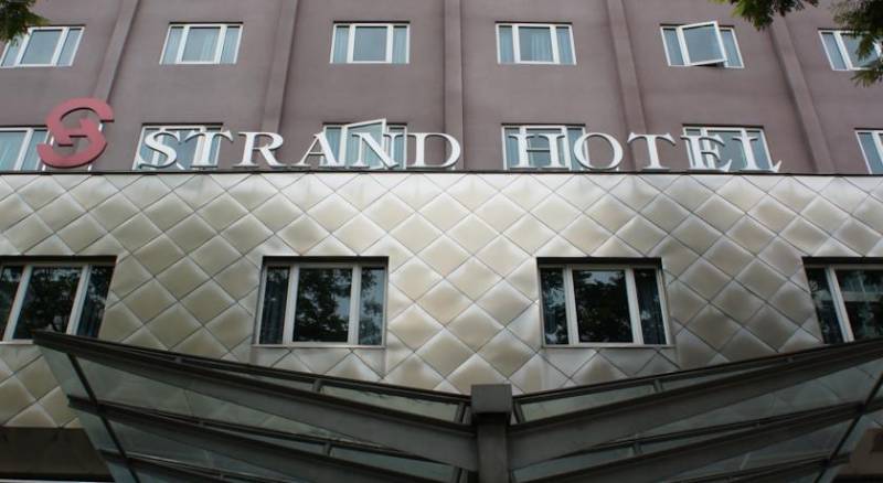 Strand Hotel