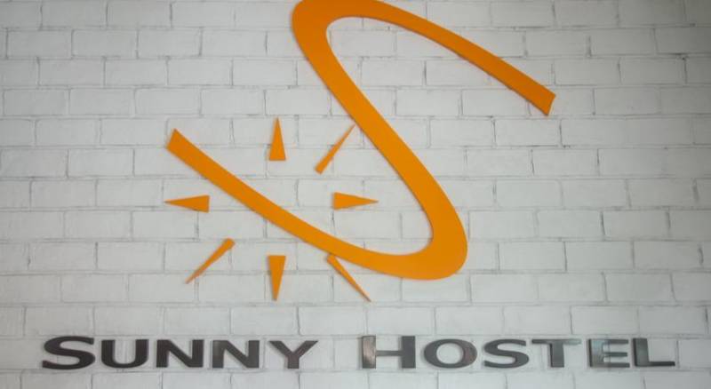 Sunny Hostel Chiangmai @Tha Pae