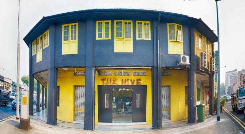 The Hive Singapore Hostel