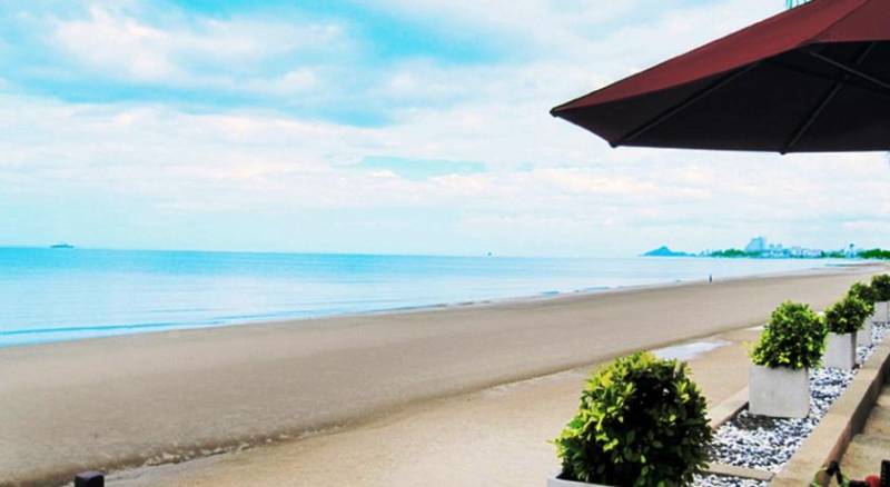 The Imperial Hua Hin Beach Resort