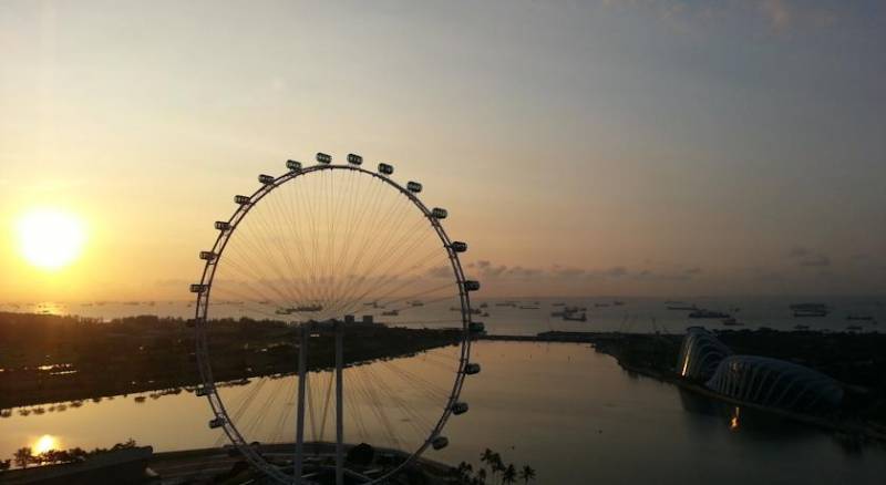 The Ritz-Carlton, Millenia Singapore