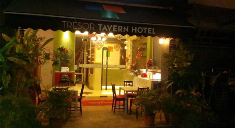 Tresor Tavern Hotel