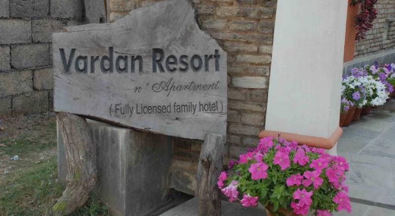 Vardan Resort n' apartment