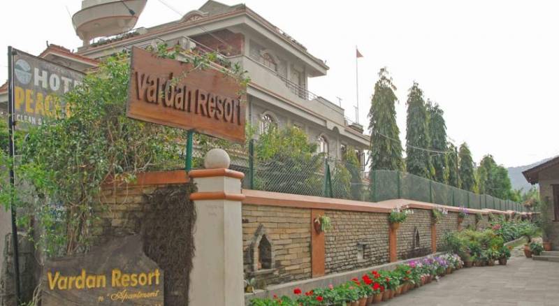 Vardan Resort n' apartment