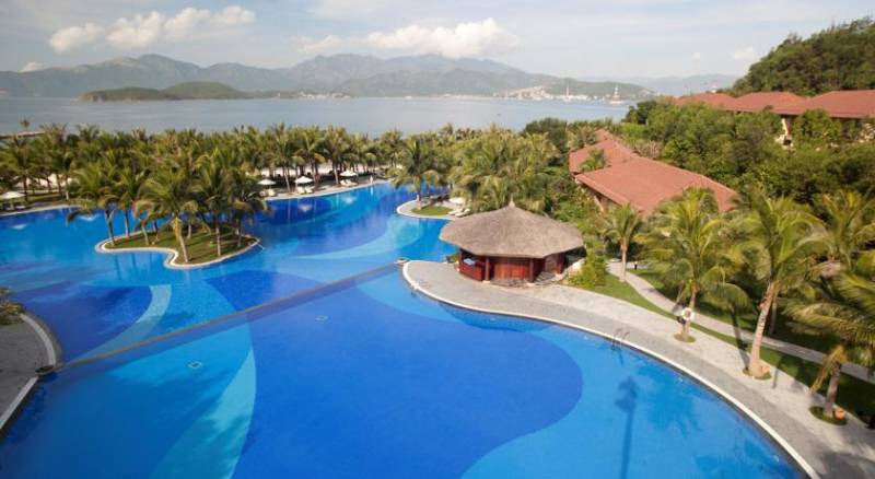 Vinpearl Luxury Nha Trang