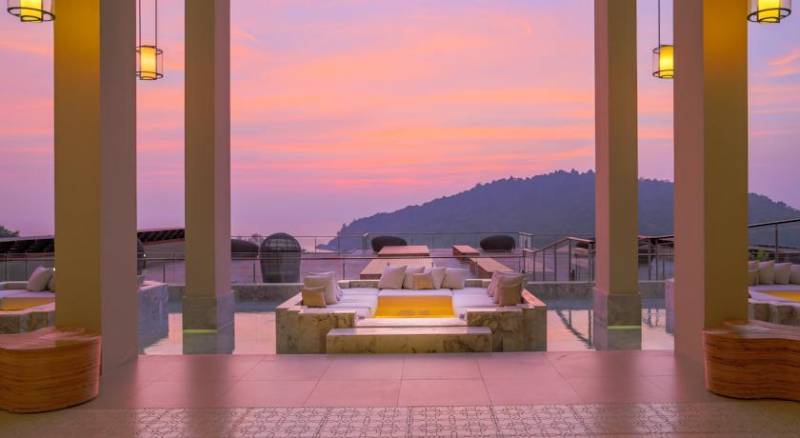 Avista Hideaway Resort & Spa - Phuket