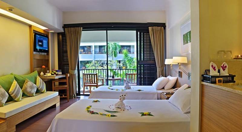 Banthai Beach Resort & Spa