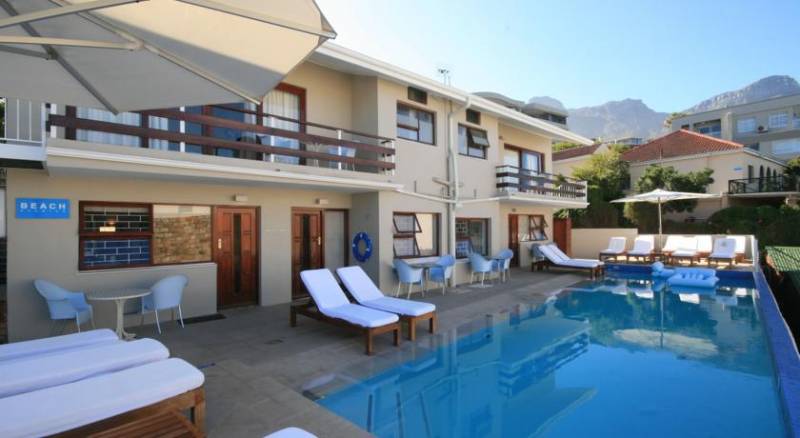 Camps Bay Resort