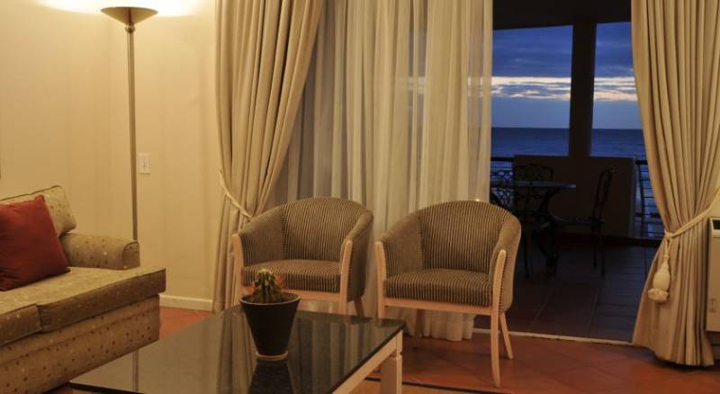 Cape Town Beachfront Apartments at Leisure Bay