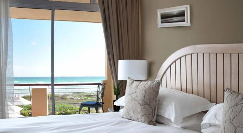 Cape Town Beachfront Apartments at Leisure Bay