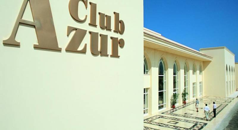 Club Azur Resort