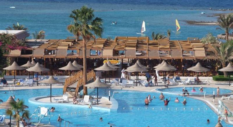 Club Azur Resort