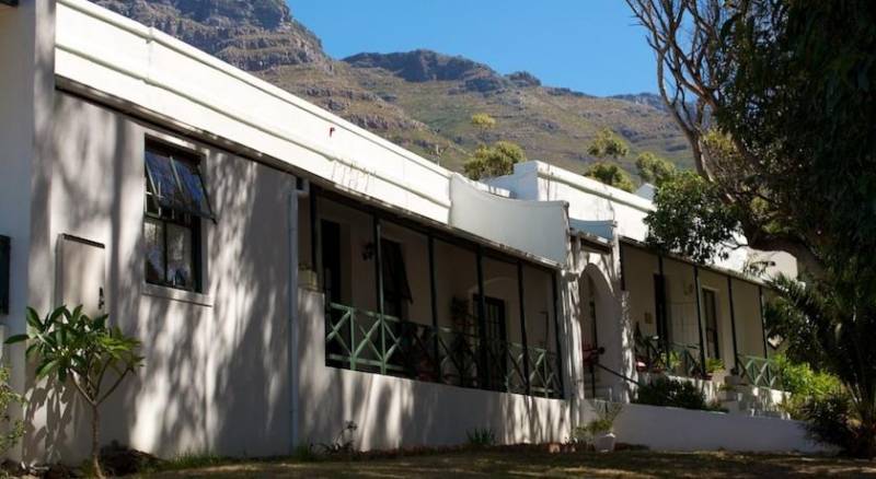 District Six Guesthouse