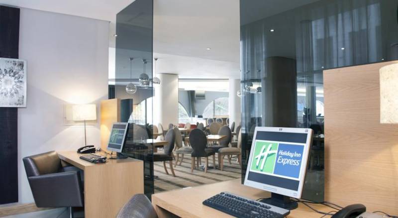 Holiday Inn Express Cape Town City Centre