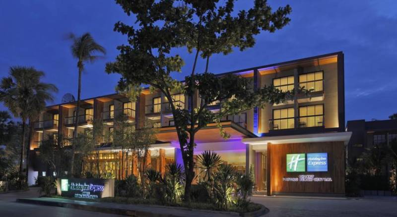 Holiday Inn Express Phuket Patong Beach Central